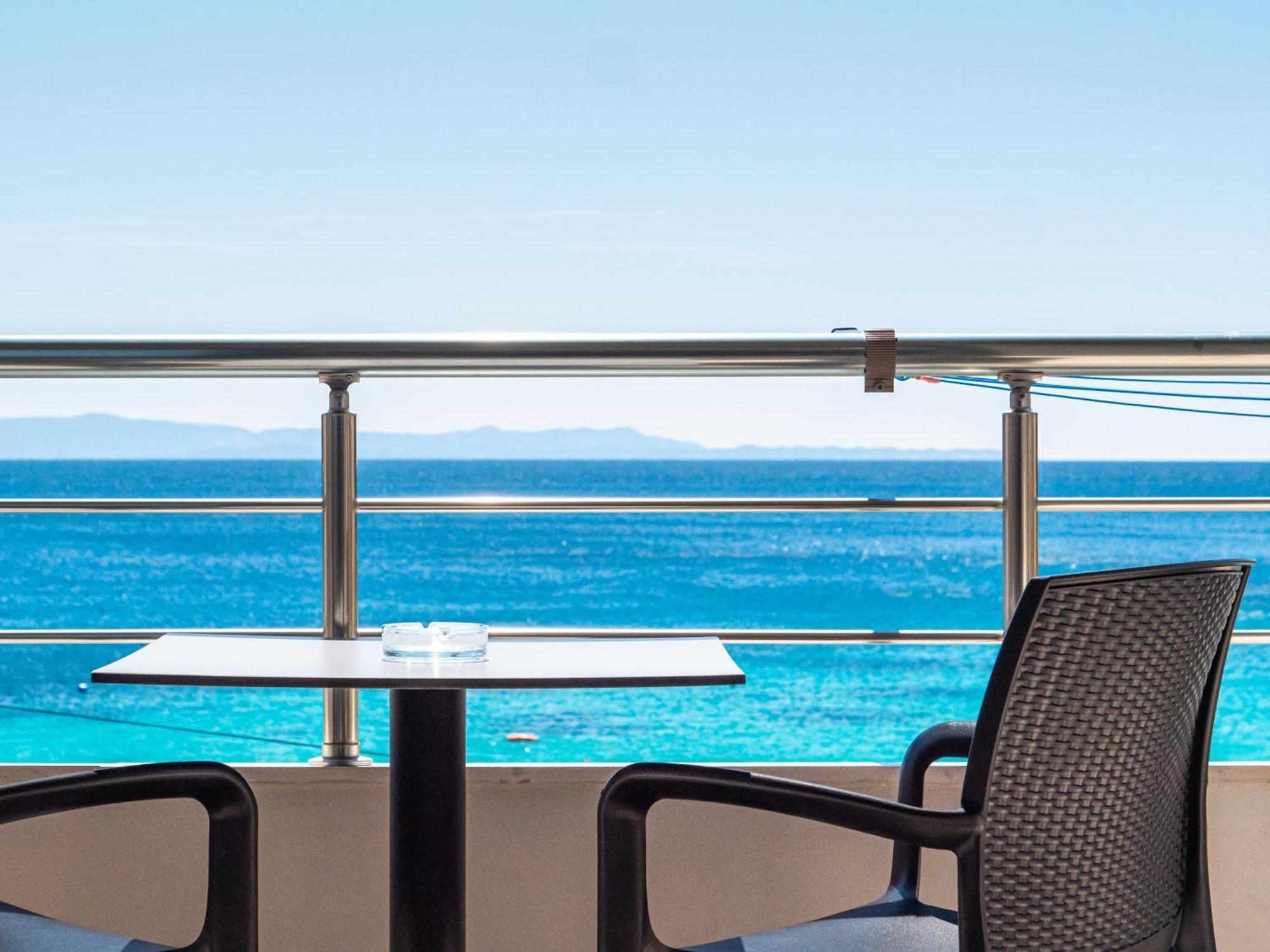 Endless Blue Himara Hotel Exterior photo